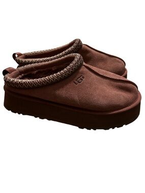 uggs TAZZ WMNS "RED JASPER" Size 10
